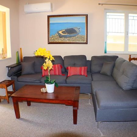 Filoxenia Apartment Atina Dış mekan fotoğraf