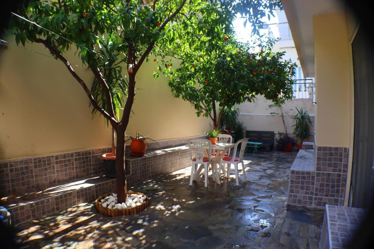 Filoxenia Apartment Atina Dış mekan fotoğraf
